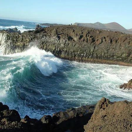 Modern In Adeje, 65 Sqm, Year-round Pool *