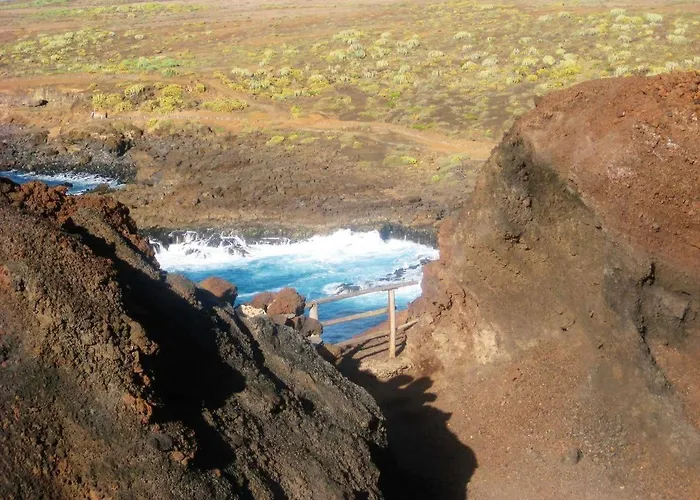 דירה Modern In Adeje, 65 Sqm, Year-round Pool אדחה