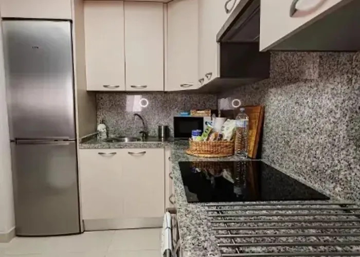 Modern In Adeje, 65 Sqm, Year-round Pool דירה *